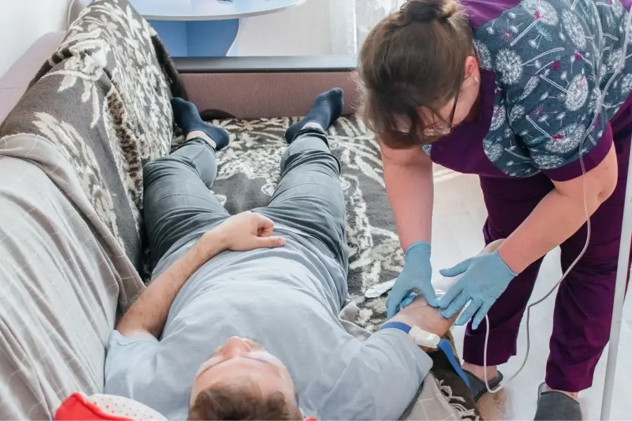 Срочный вывод из запоя в Отрадном: быстро, недорого